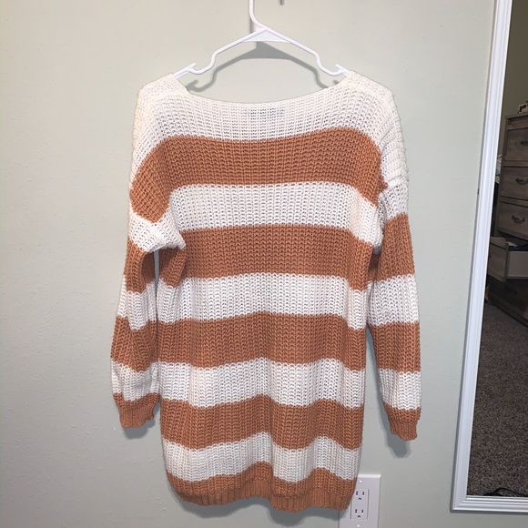 Sweater/Sweater Dress - Picture 2 of 2